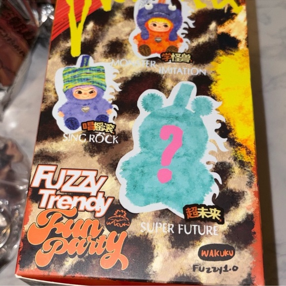 Wakuku Fuzzy Trendy Fun Party CONFIRMED Back To Y2K - Picture 4 of 5